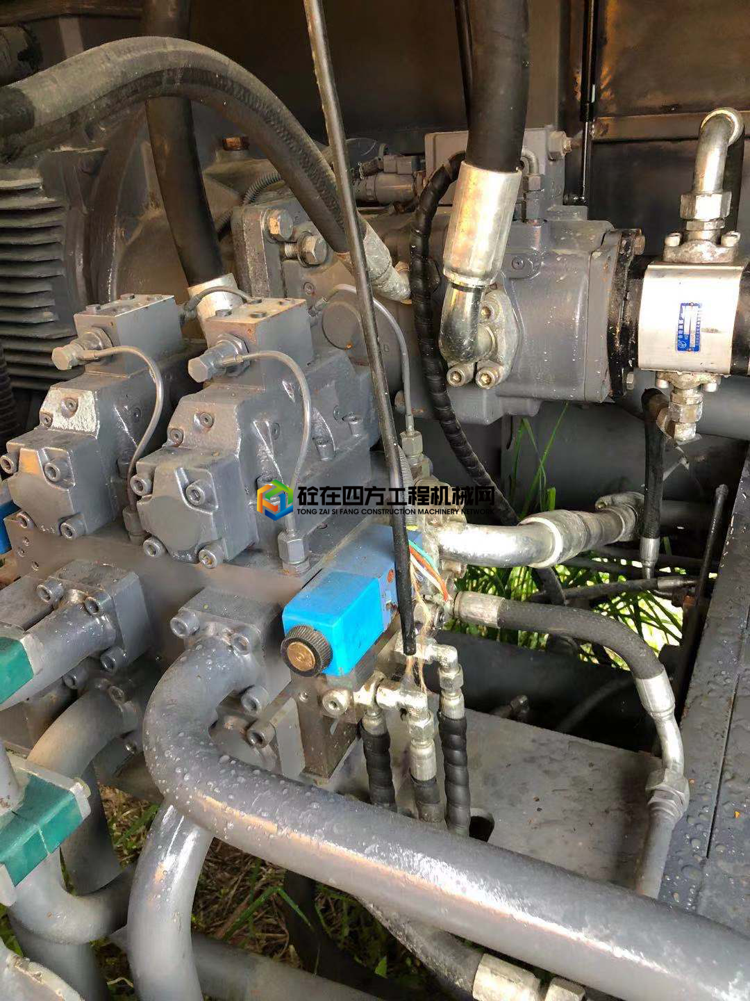 https://images.tongzsf.com/tong/truck_machine/20210429/1608a55cf8878b.jpg