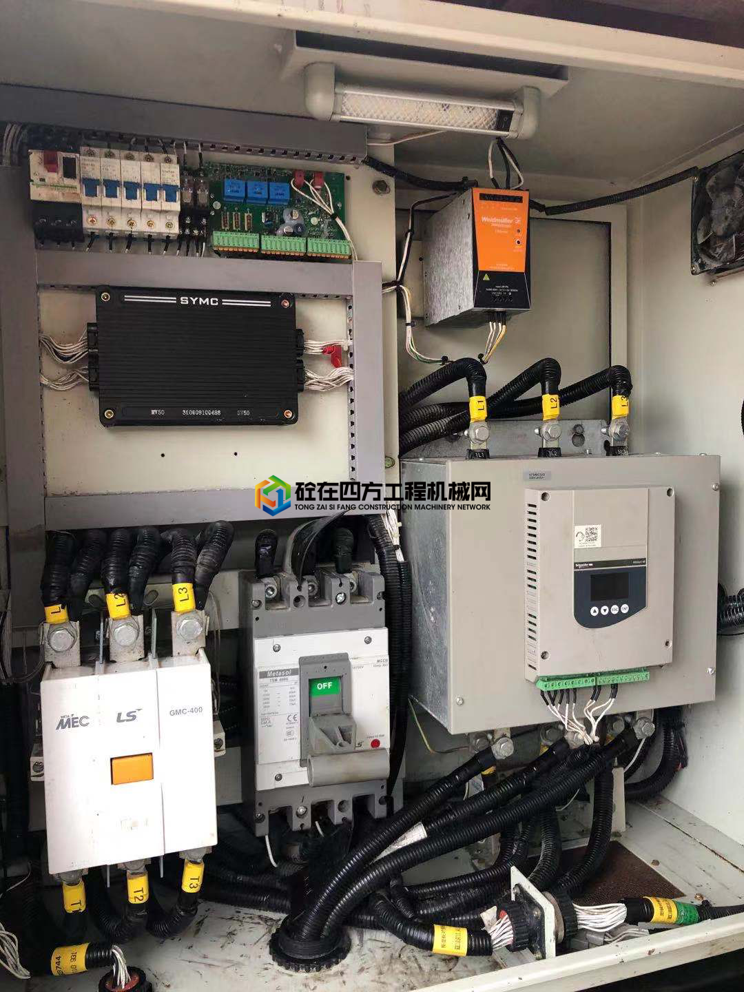 https://images.tongzsf.com/tong/truck_machine/20210429/1608a5862c4ab7.jpg