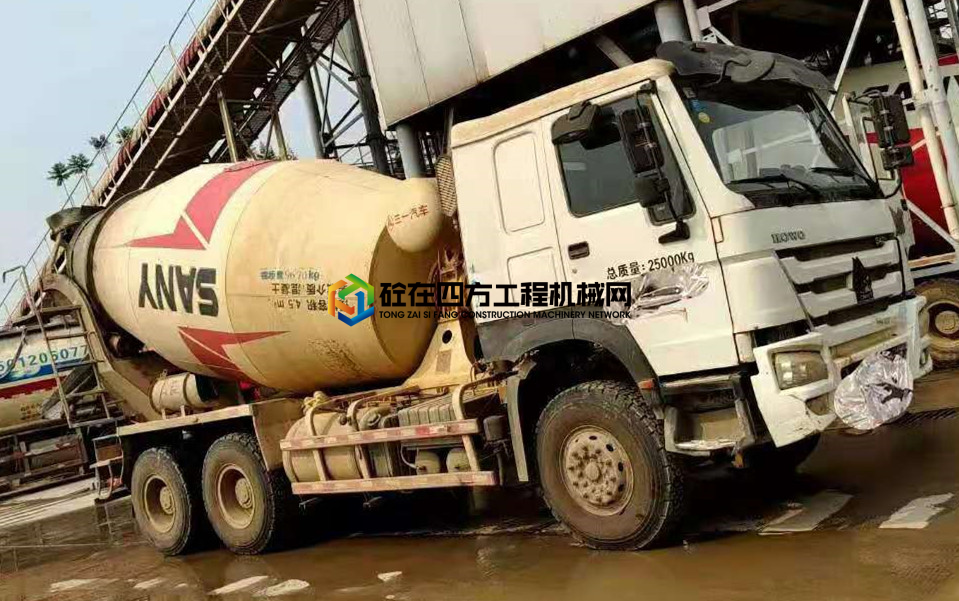 https://images.tongzsf.com/tong/truck_machine/20210429/1608a69b508d07.jpg