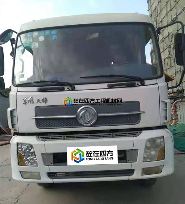 https://images.tongzsf.com/tong/truck_machine/20210430/1608b563167a93.jpg