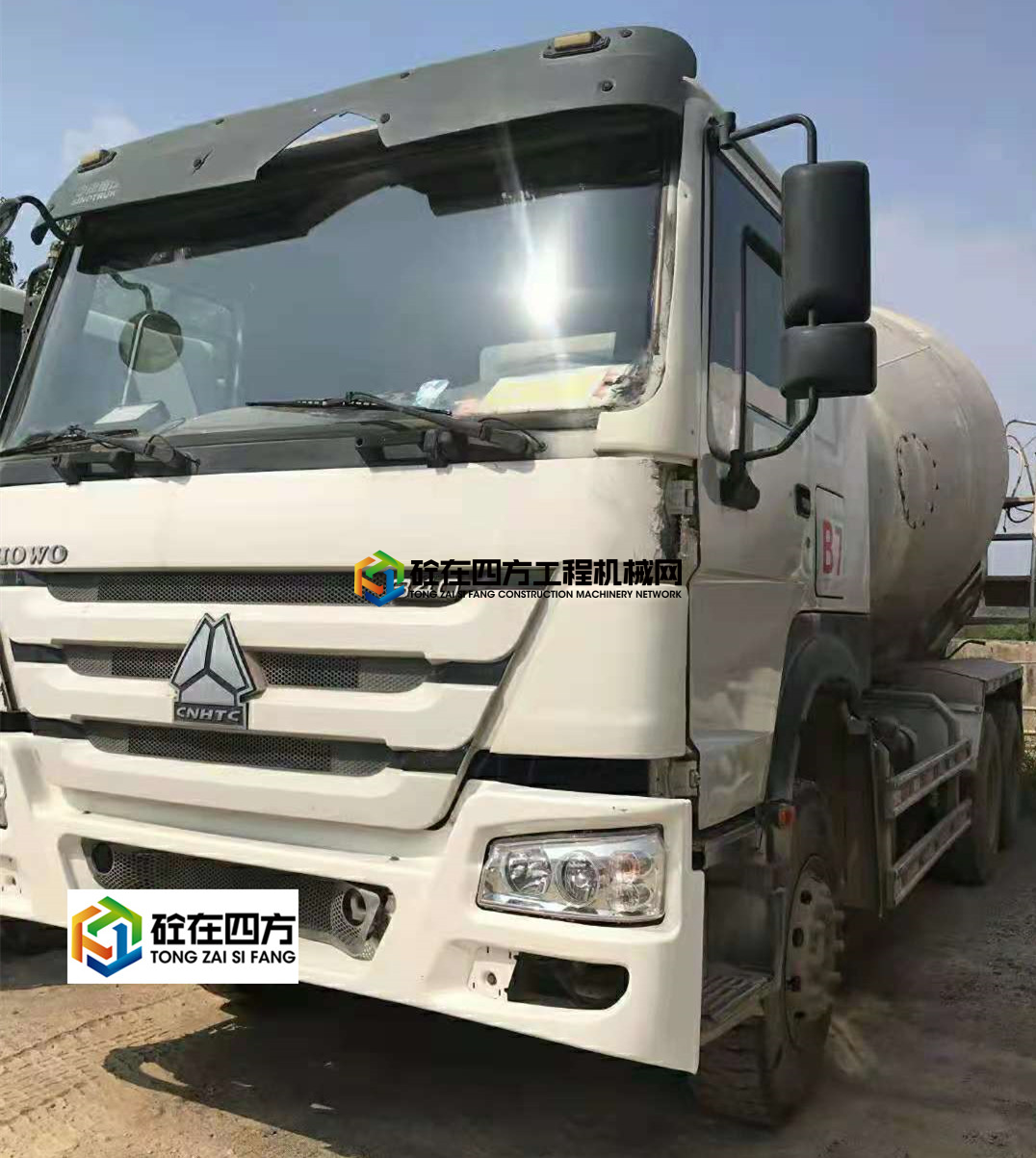 https://images.tongzsf.com/tong/truck_machine/20210430/1608bb5fce1950.jpg
