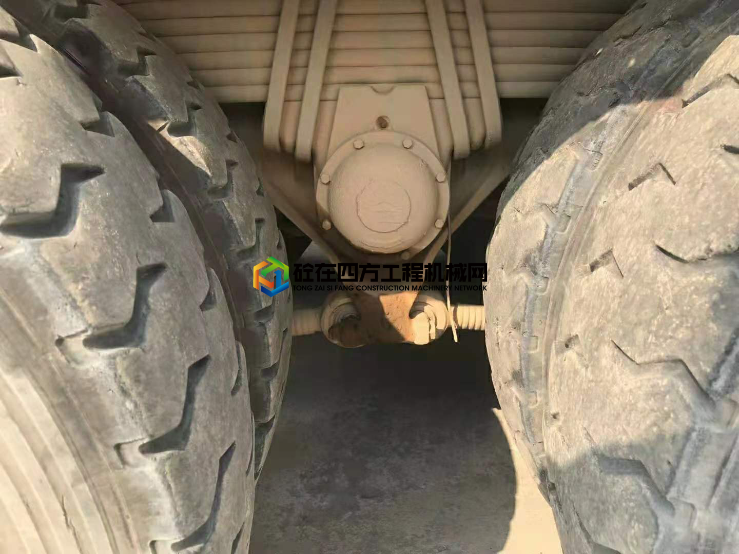 https://images.tongzsf.com/tong/truck_machine/20210430/1608bb655893ed.jpg