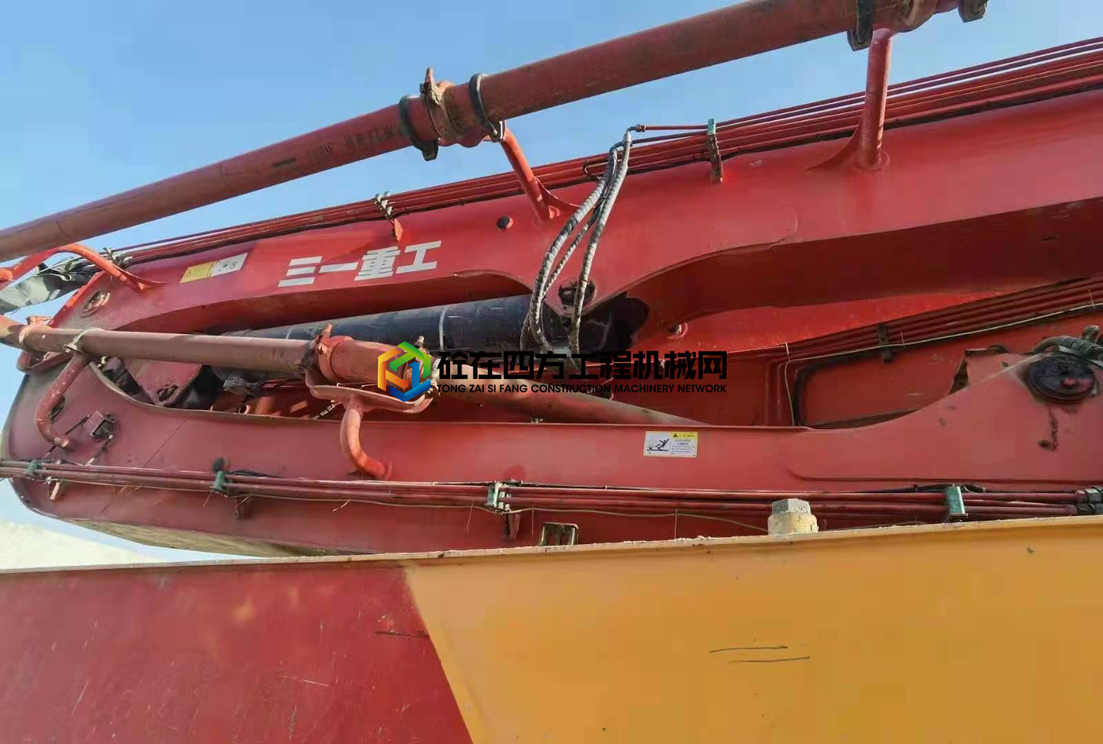 https://images.tongzsf.com/tong/truck_machine/20210430/1608bc57571ae9.jpg