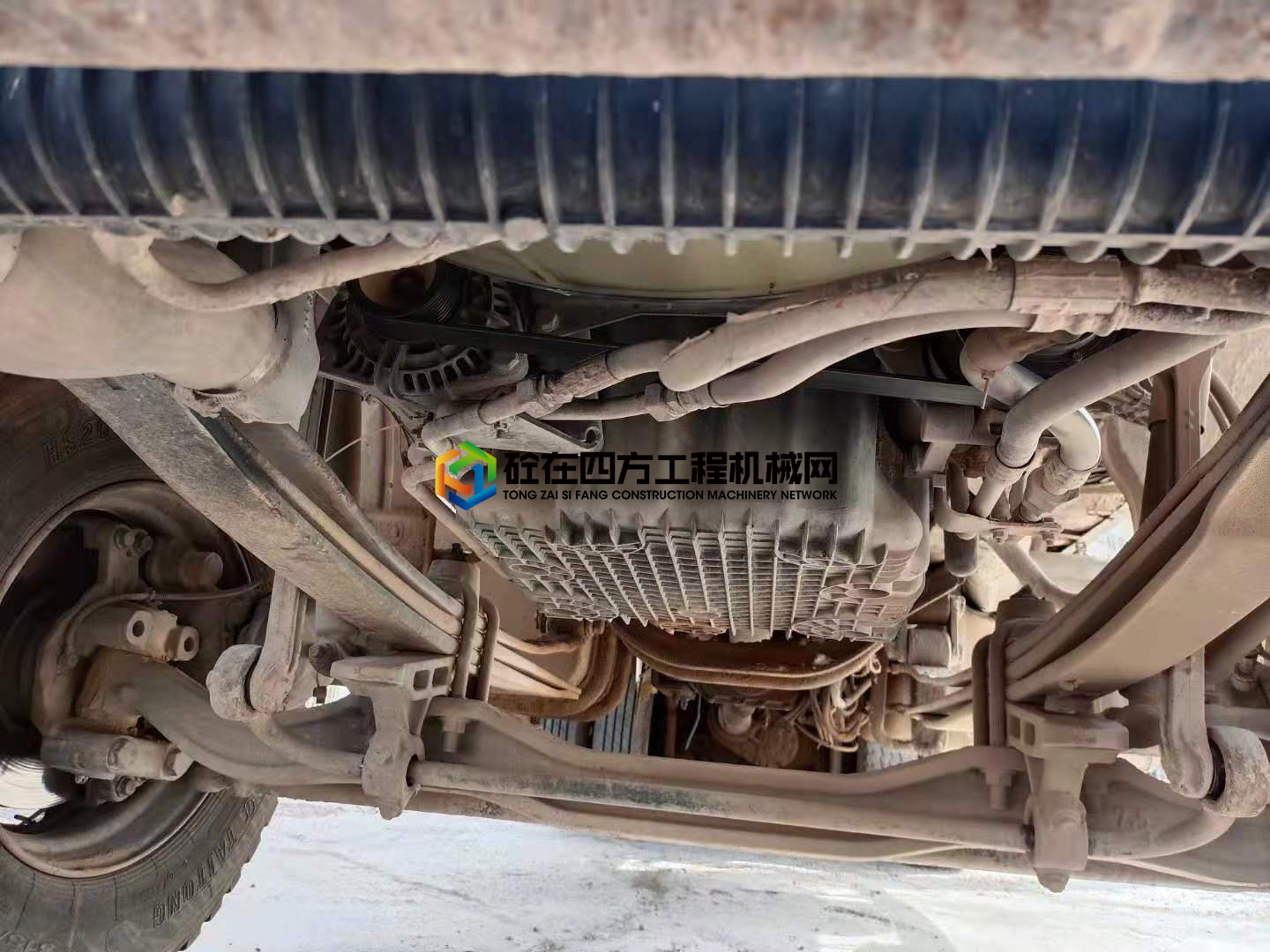 https://images.tongzsf.com/tong/truck_machine/20210430/1608bc79ee00d5.jpg