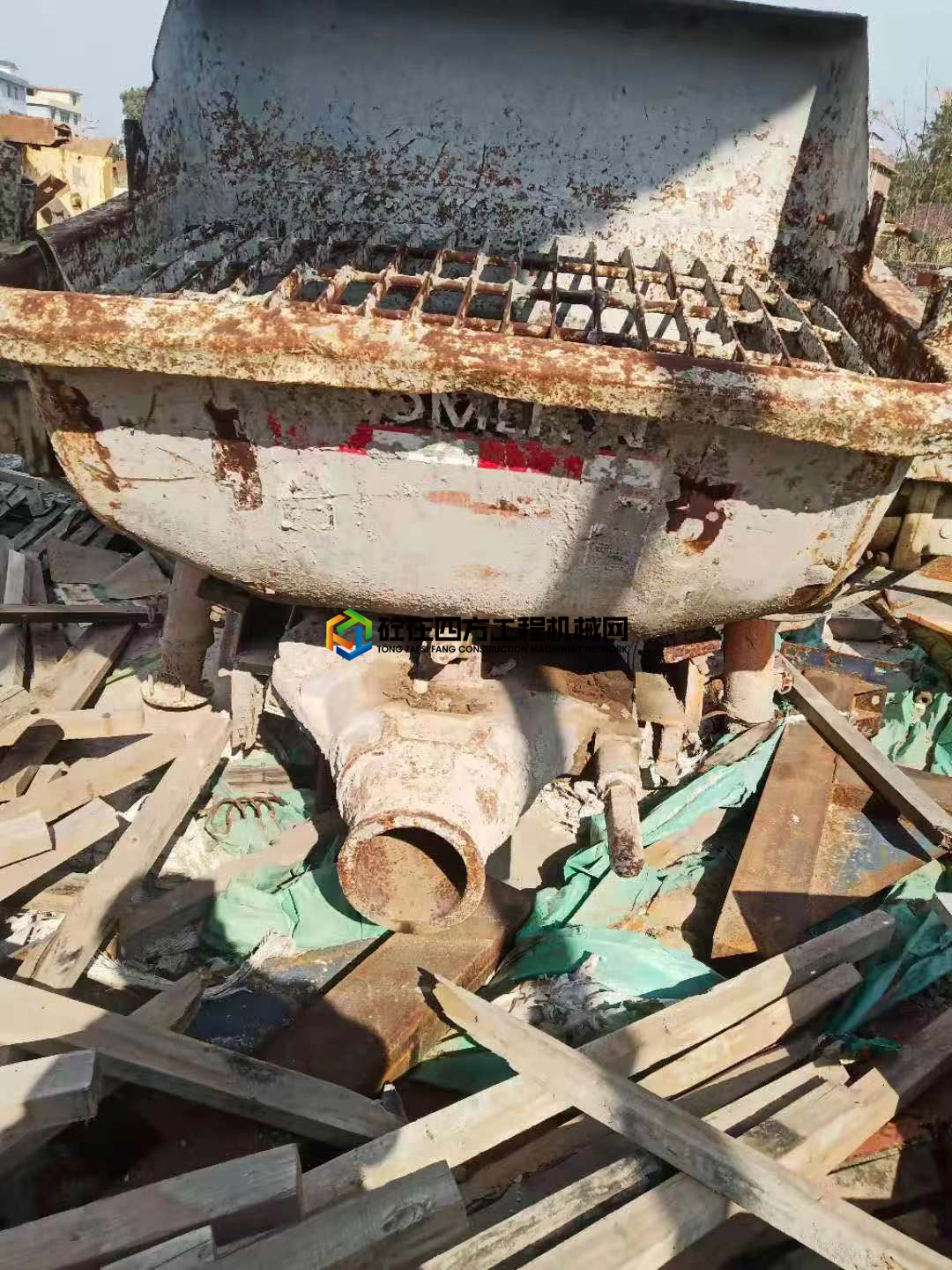 https://images.tongzsf.com/tong/truck_machine/20210430/1608bc88148ef9.jpg
