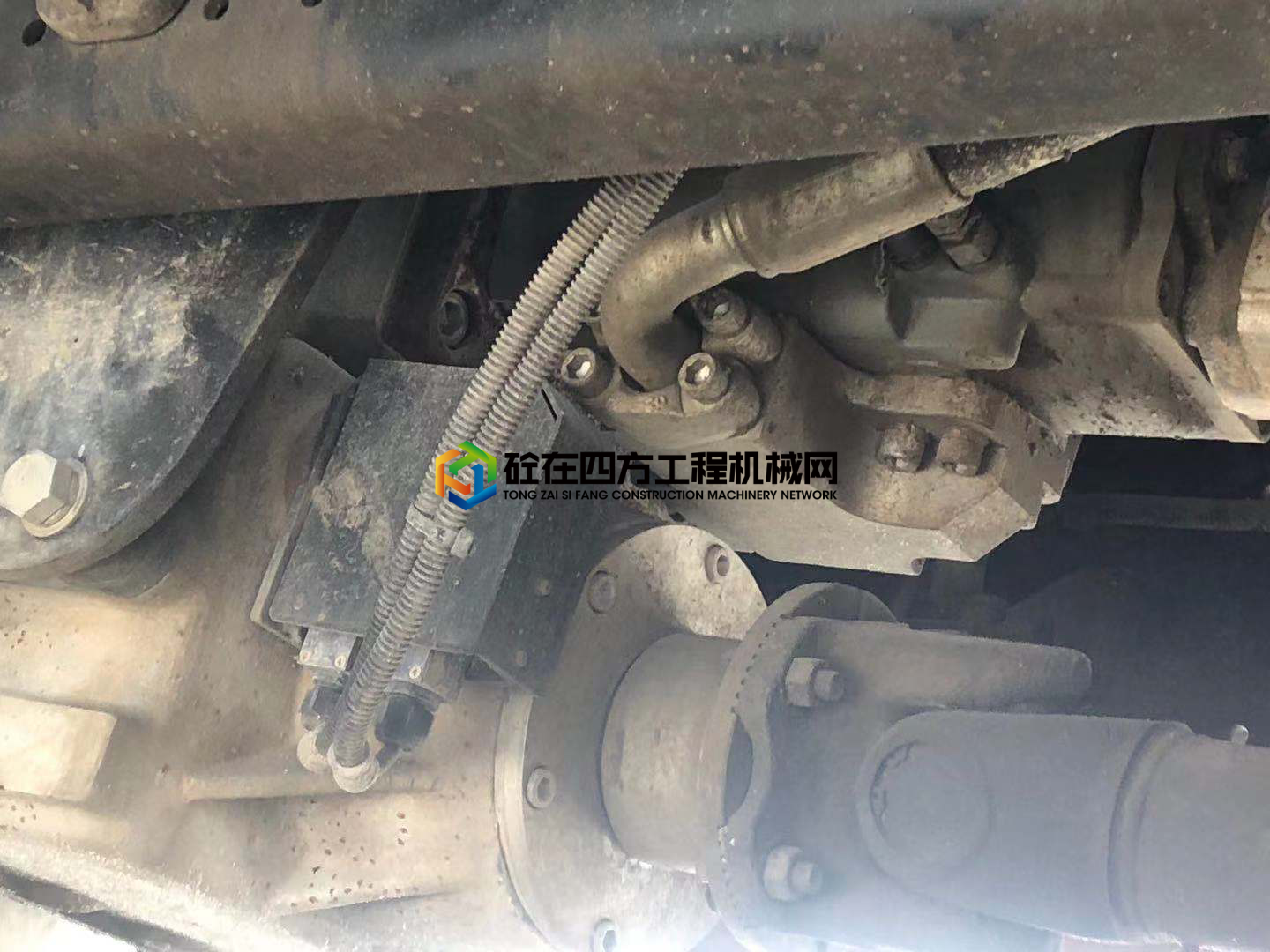 https://images.tongzsf.com/tong/truck_machine/20210430/1608bc923e2bcc.jpg