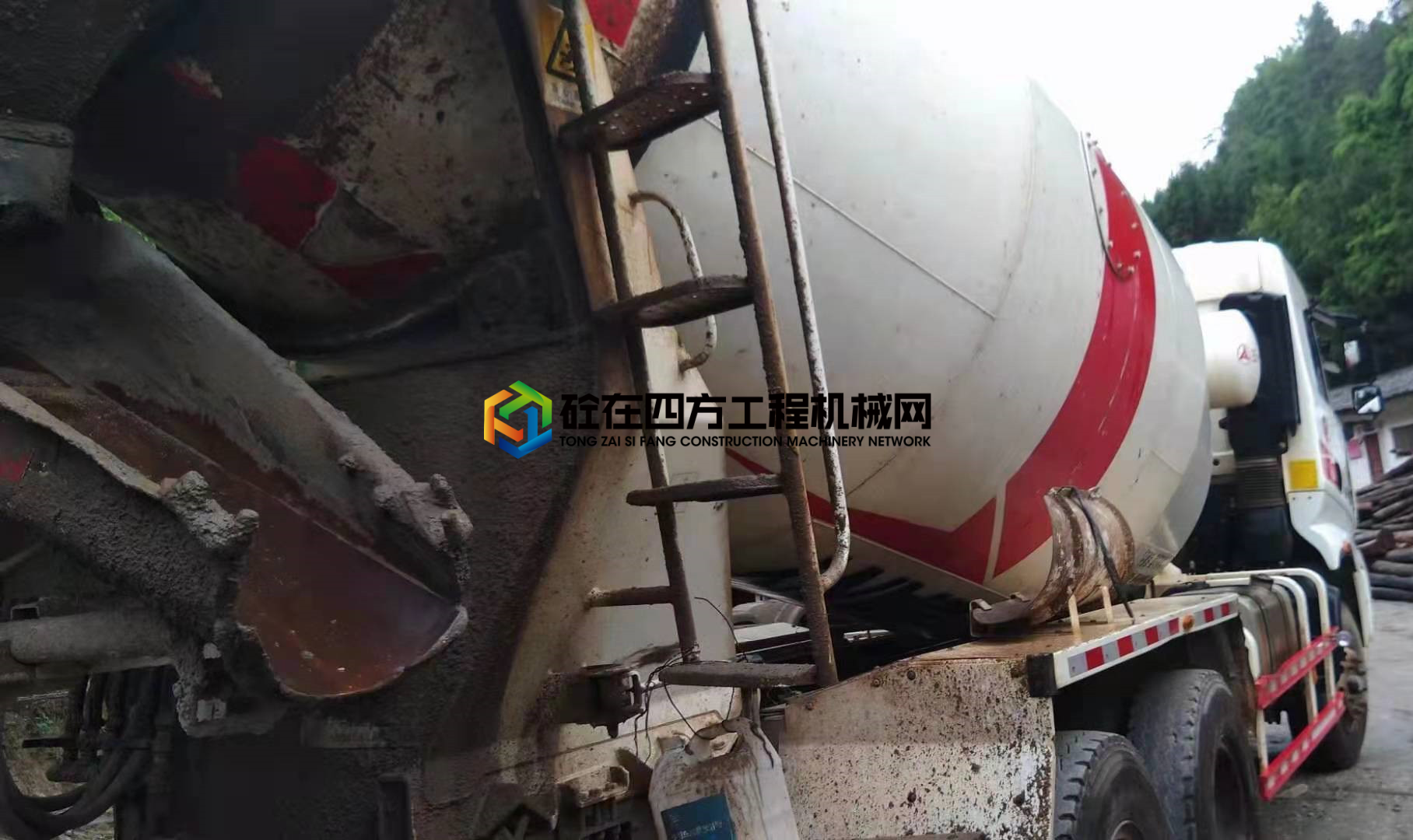 https://images.tongzsf.com/tong/truck_machine/20210506/1609353639aed2.jpg