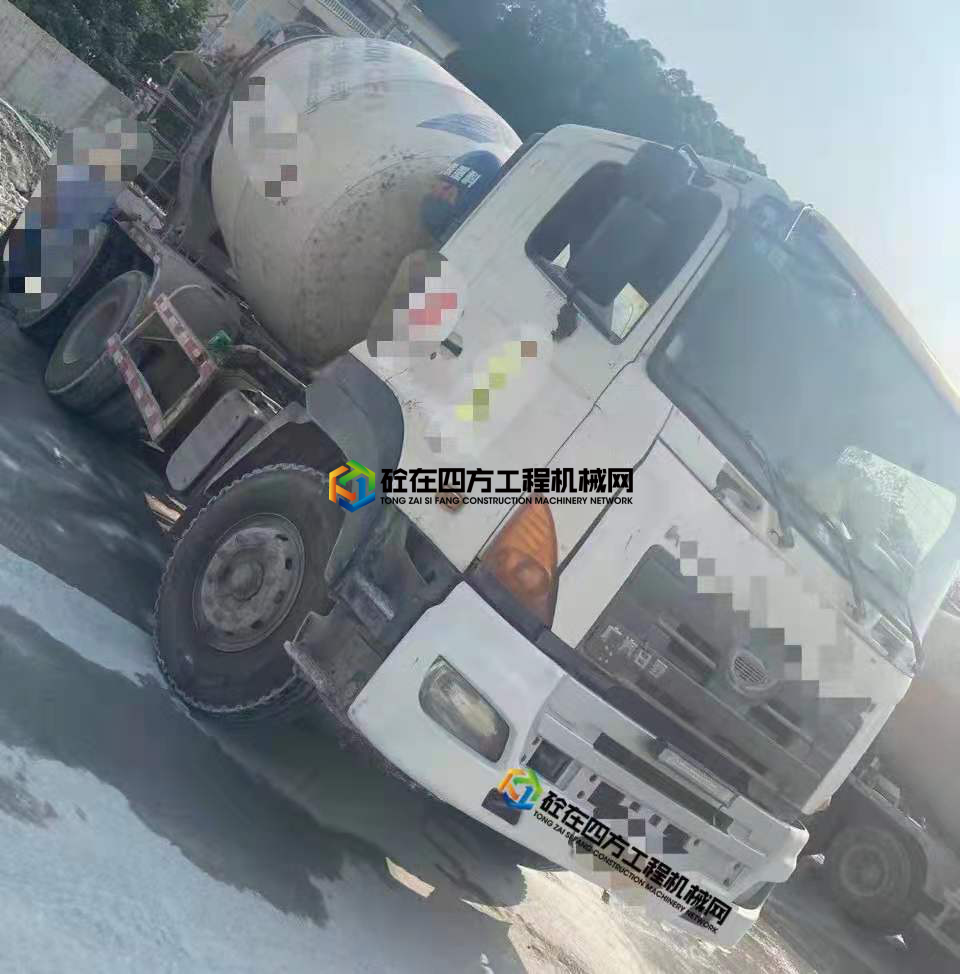 https://images.tongzsf.com/tong/truck_machine/20210506/160935c1def517.jpg