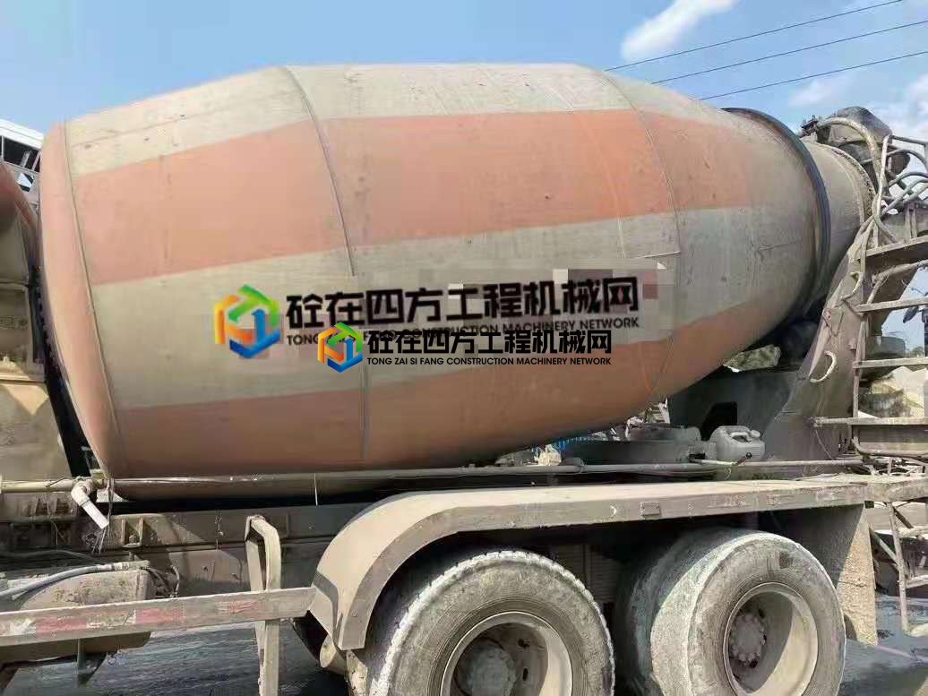 https://images.tongzsf.com/tong/truck_machine/20210506/160935c1e6d1bd.jpg
