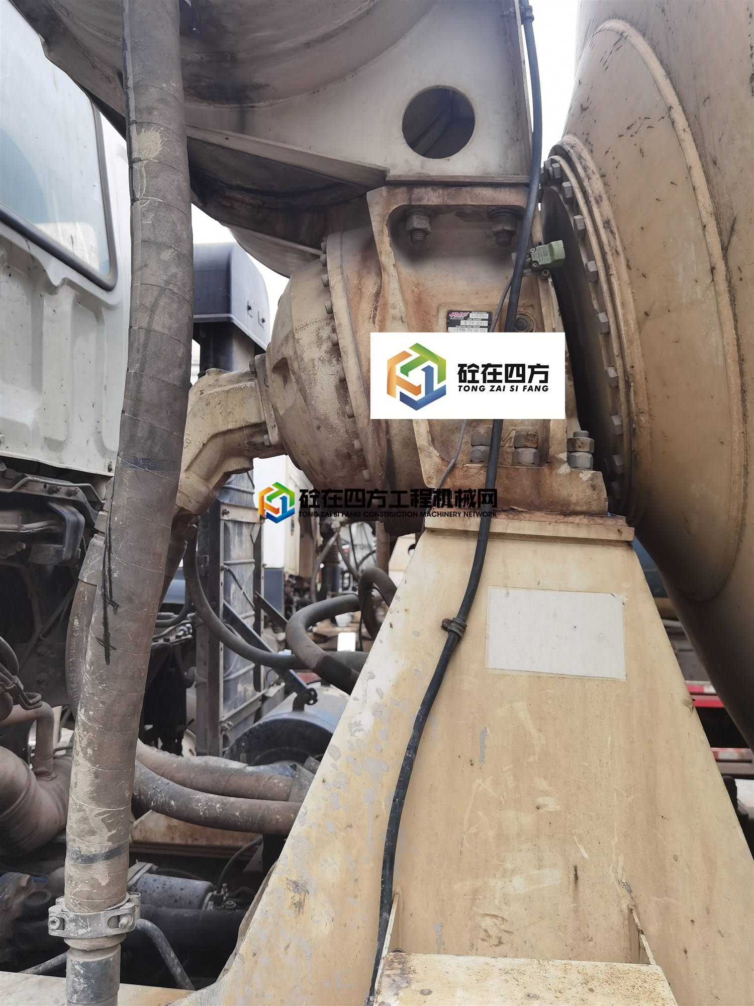 https://images.tongzsf.com/tong/truck_machine/20210506/1609397ecd021d.jpg