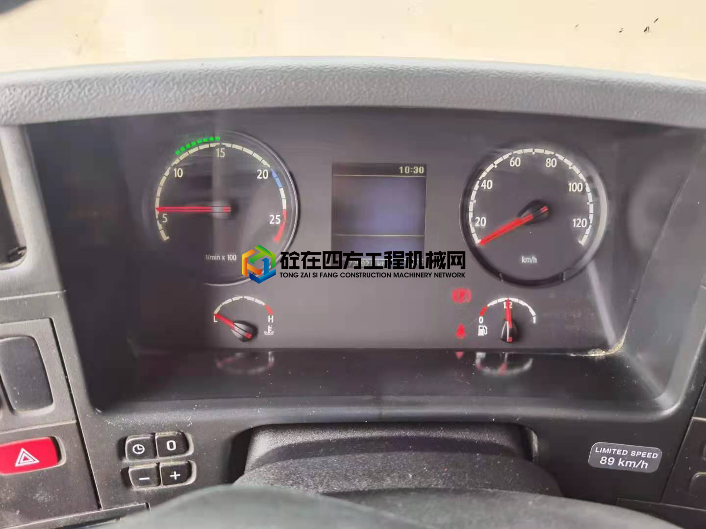 https://images.tongzsf.com/tong/truck_machine/20210506/16093a7f6b4345.jpg