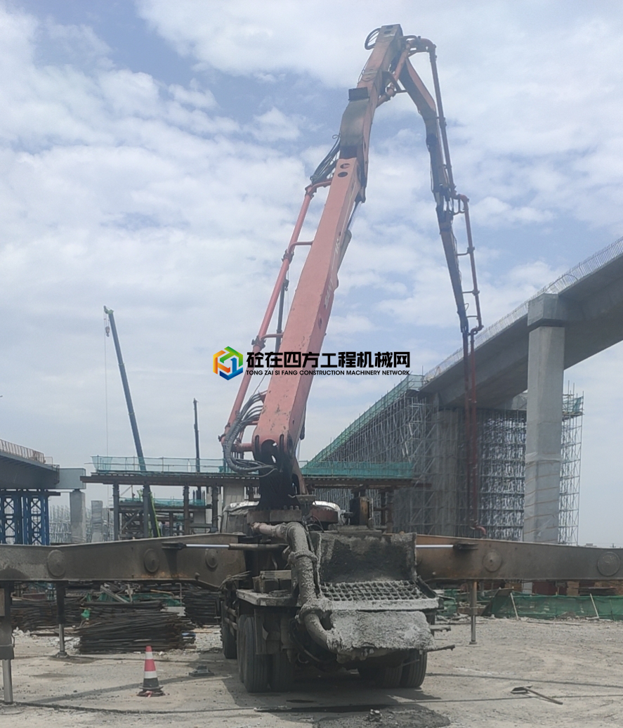 https://images.tongzsf.com/tong/truck_machine/20210506/16093aec59831b.jpg