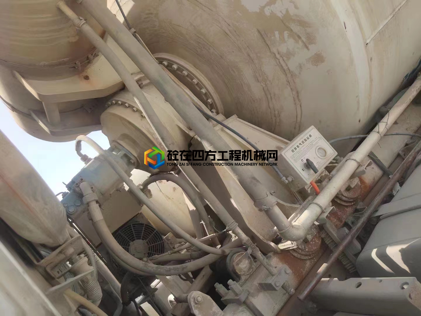 https://images.tongzsf.com/tong/truck_machine/20210506/16093aef738641.jpg