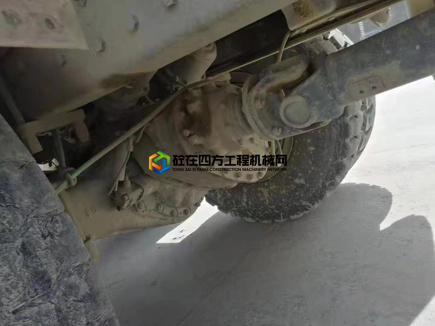 https://images.tongzsf.com/tong/truck_machine/20210506/16093b3e76a472.jpg
