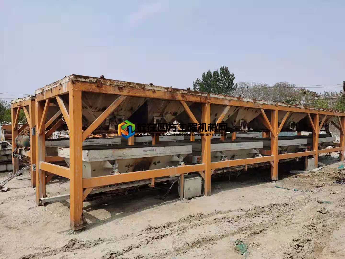 https://images.tongzsf.com/tong/truck_machine/20210506/16093c23515c9e.jpg
