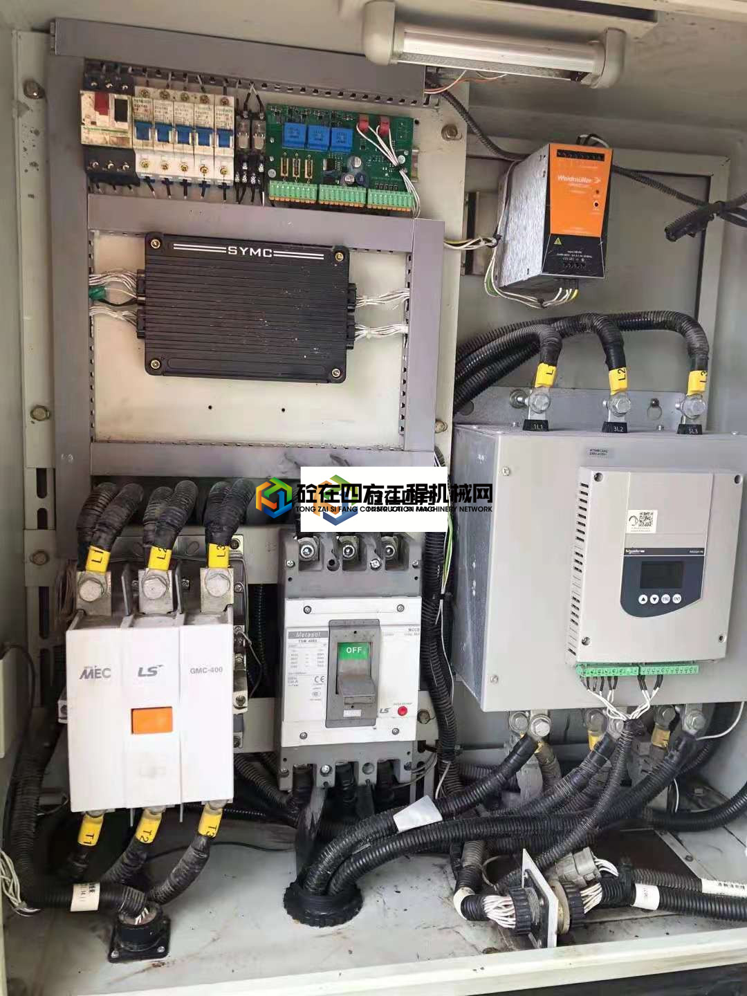https://images.tongzsf.com/tong/truck_machine/20210507/16094b6ded5a37.jpg