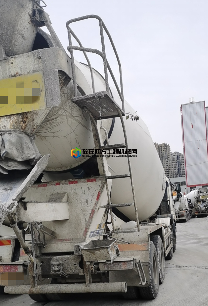 https://images.tongzsf.com/tong/truck_machine/20210507/16094e75fefc10.jpg