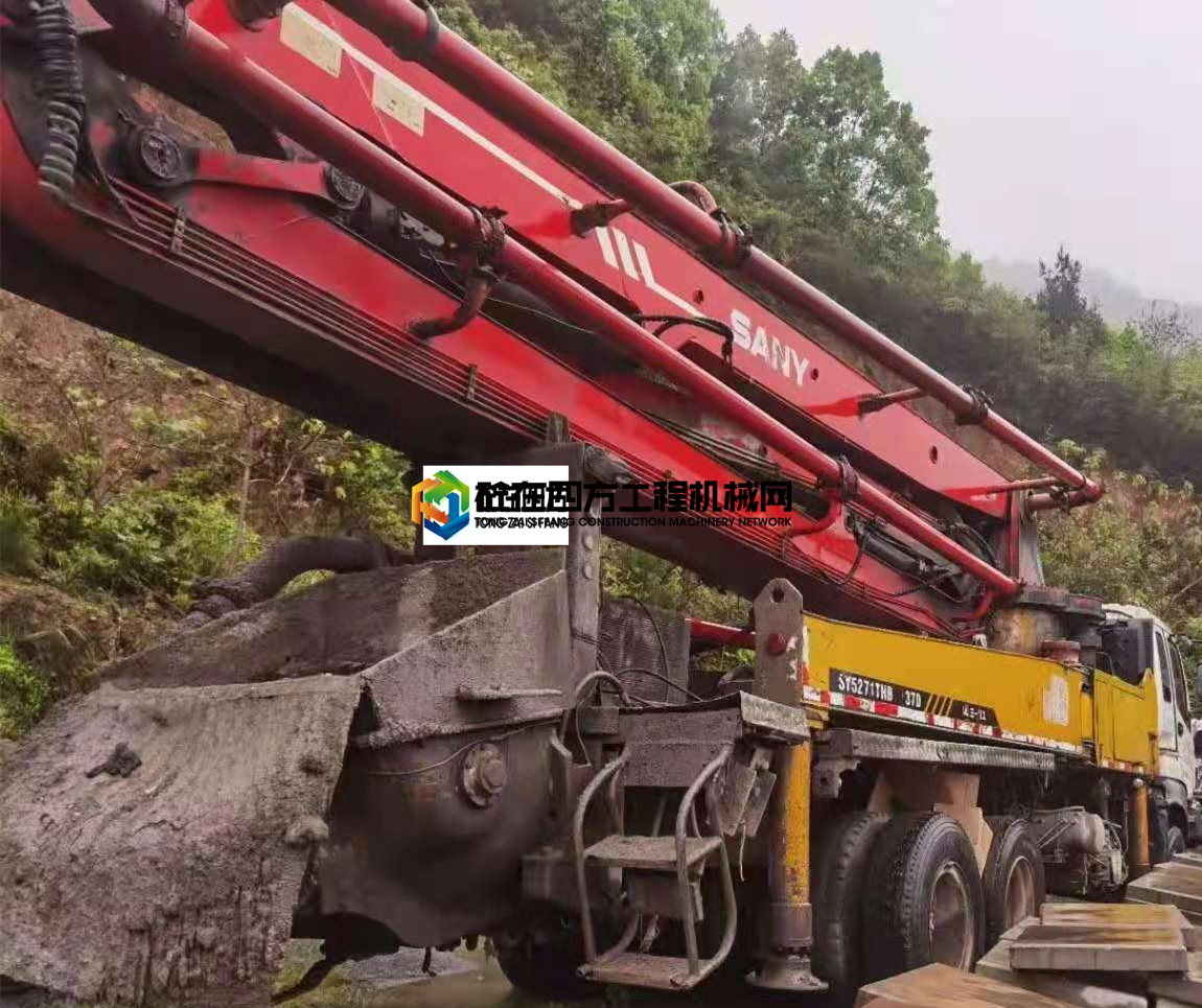 https://images.tongzsf.com/tong/truck_machine/20210507/16094fa58f1add.jpg