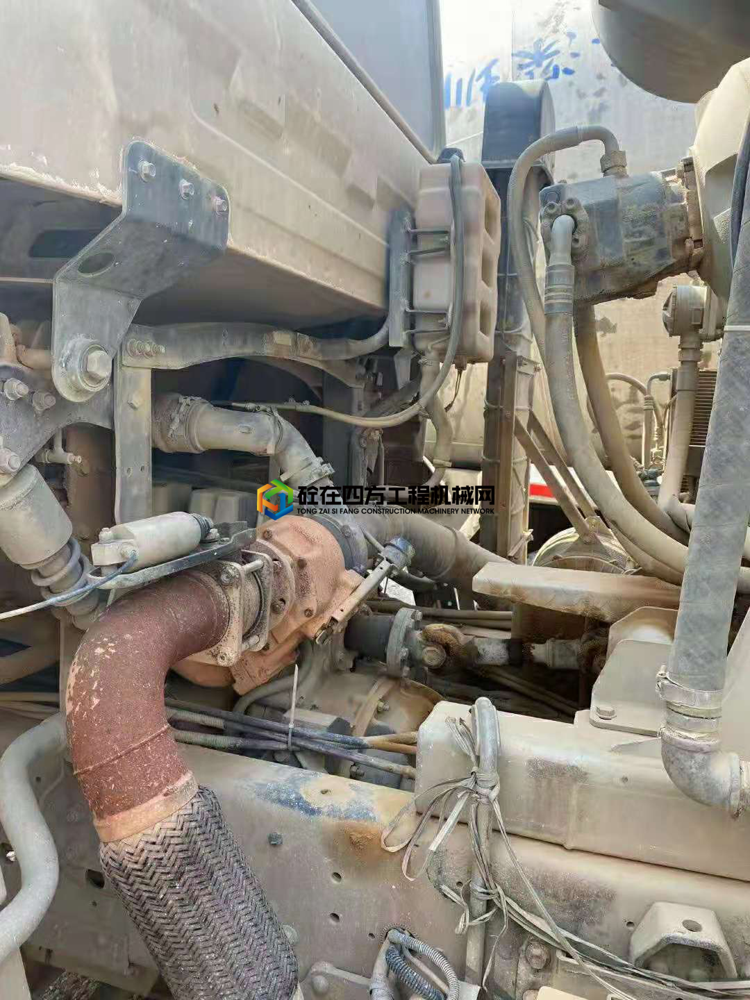 https://images.tongzsf.com/tong/truck_machine/20210507/160950e3ade37f.jpg