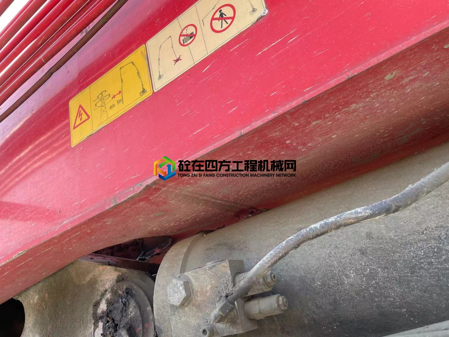 https://images.tongzsf.com/tong/truck_machine/20210508/16095e3e3552f6.jpg