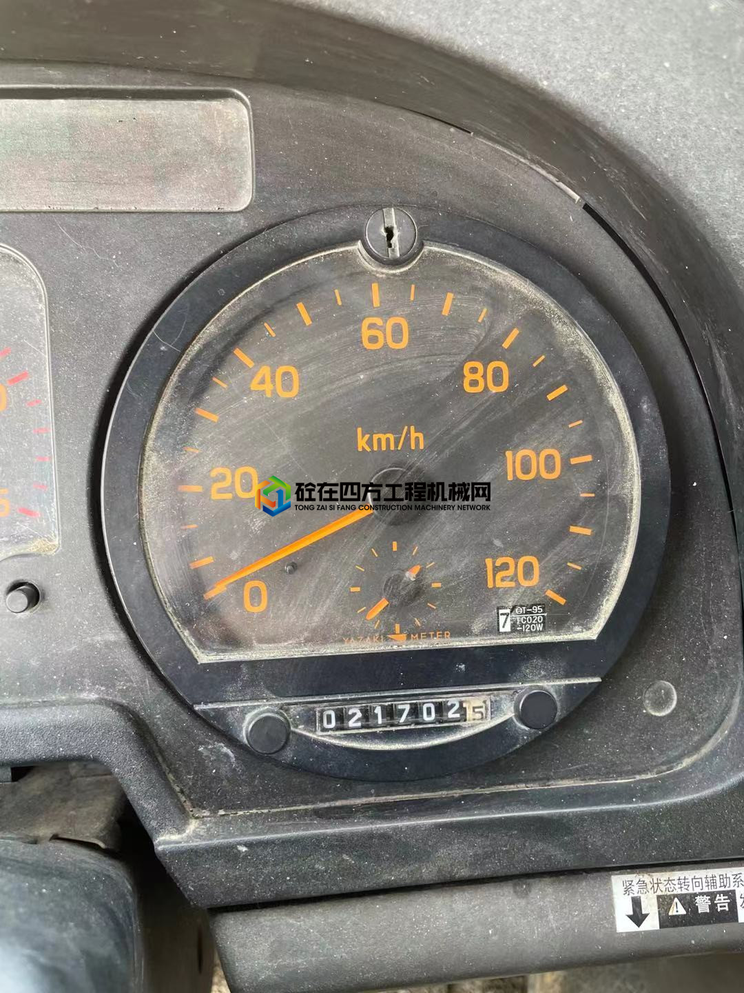 https://images.tongzsf.com/tong/truck_machine/20210508/16095e3f73e82d.jpg