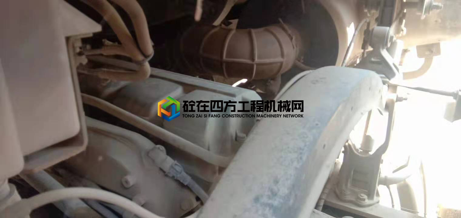 https://images.tongzsf.com/tong/truck_machine/20210508/16095f9aa9072c.jpg