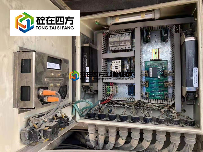 https://images.tongzsf.com/tong/truck_machine/20210508/160960c6d444e3.jpg