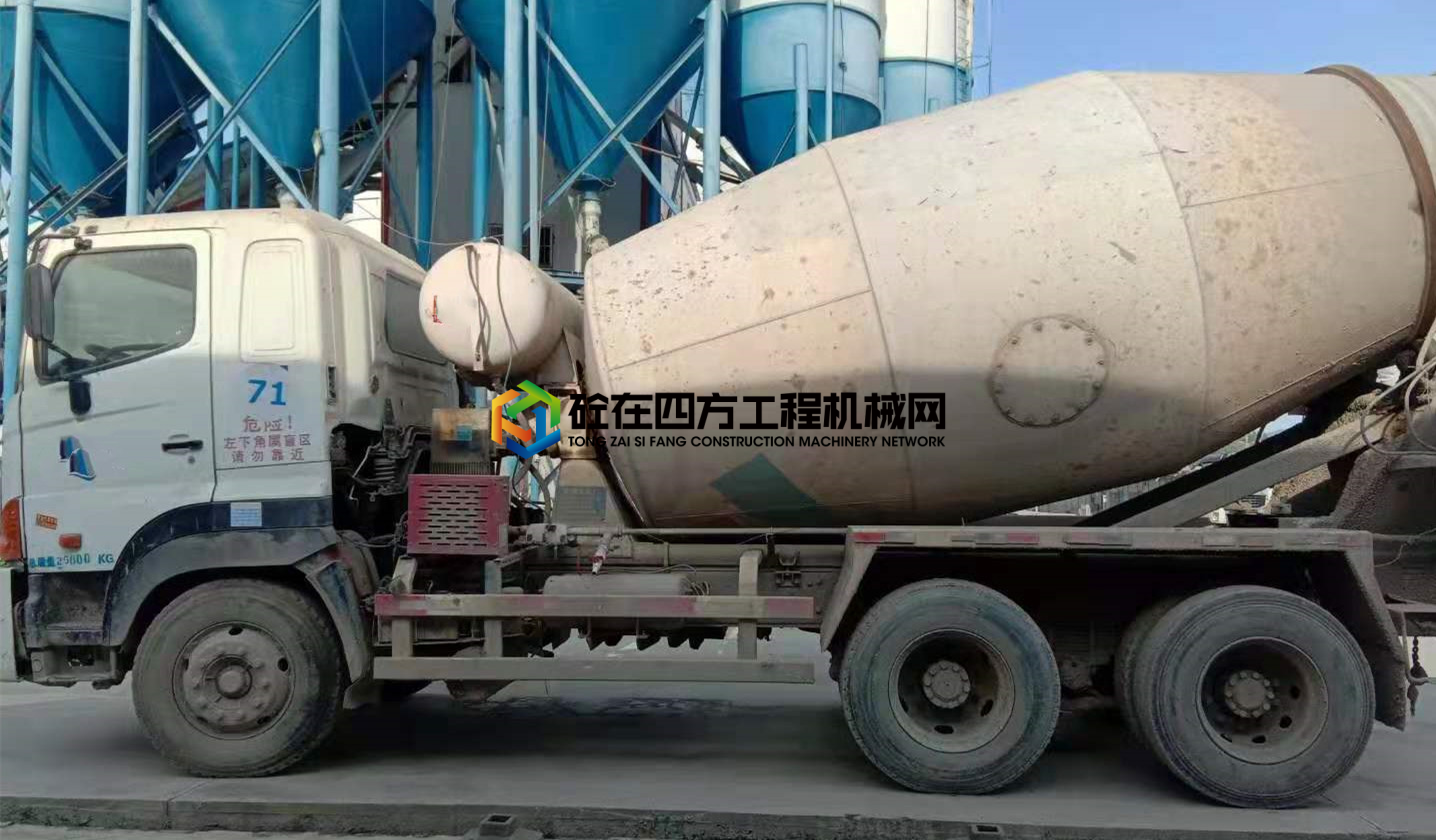 https://images.tongzsf.com/tong/truck_machine/20210508/1609654bd61ef9.jpg