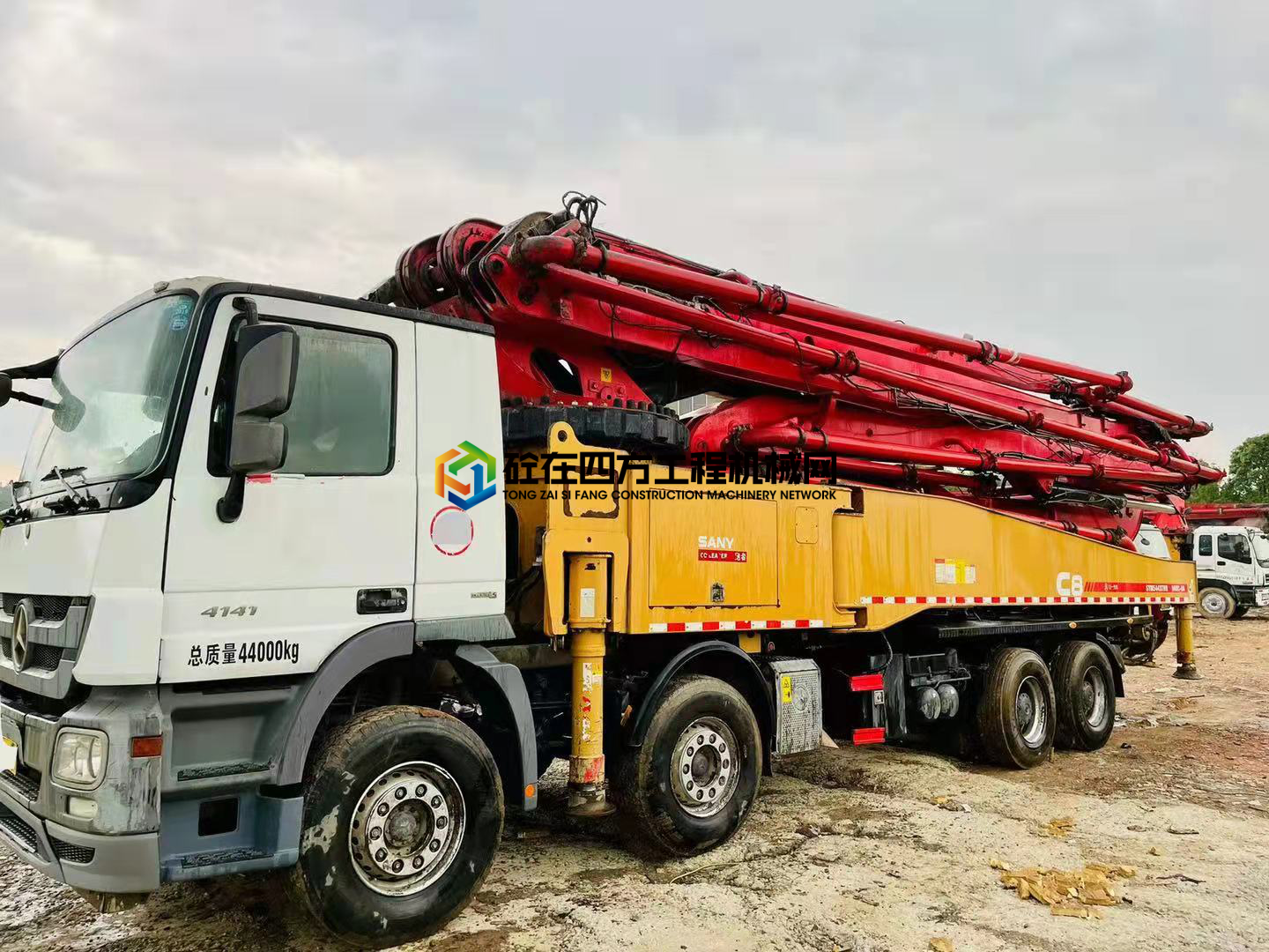 https://images.tongzsf.com/tong/truck_machine/20210509/16097f05e258d5.jpg