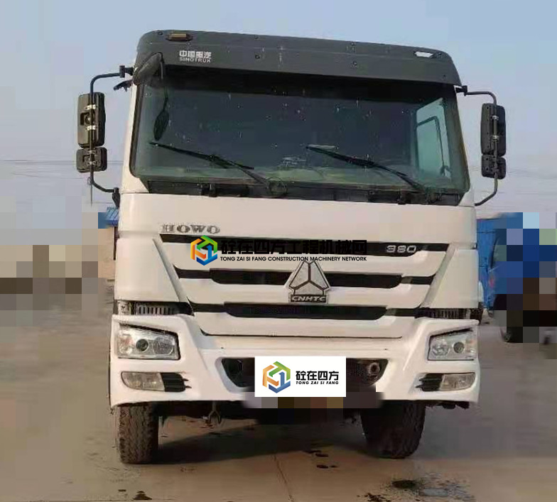 https://images.tongzsf.com/tong/truck_machine/20210510/160988a5776918.jpg