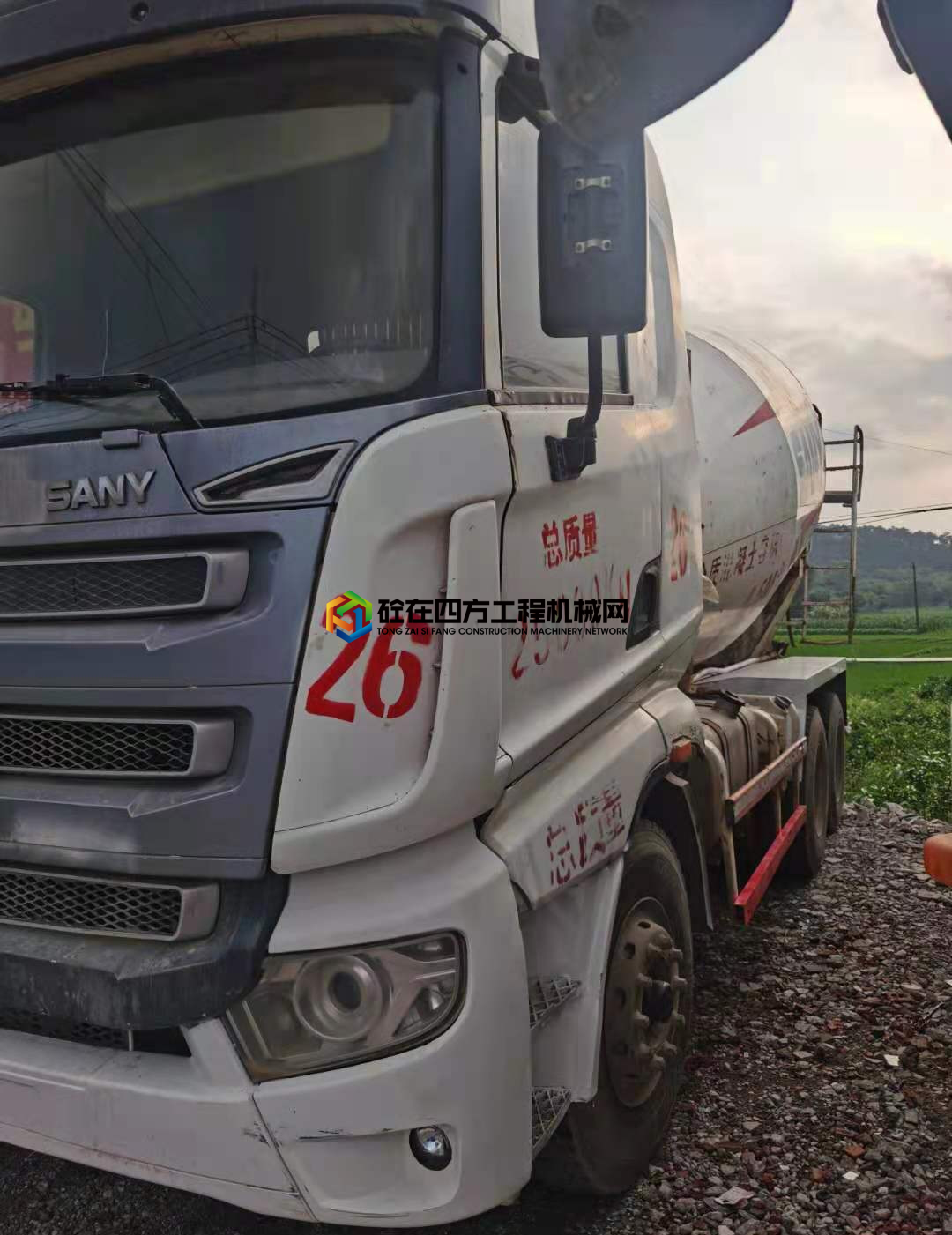 https://images.tongzsf.com/tong/truck_machine/20210510/1609893a54ccbb.jpg