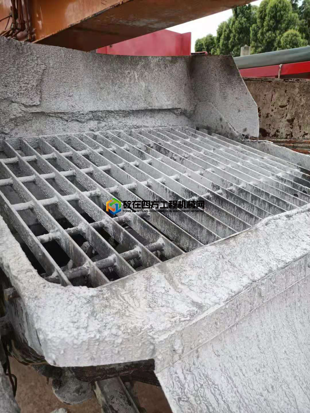 https://images.tongzsf.com/tong/truck_machine/20210510/16098a5afcc445.jpg