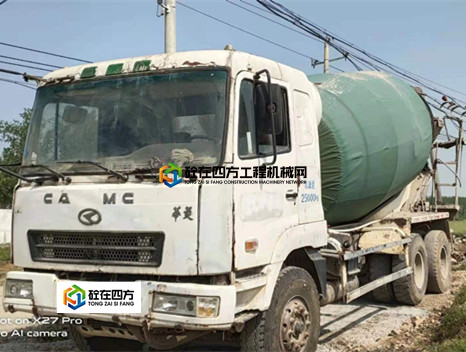 https://images.tongzsf.com/tong/truck_machine/20210510/16098d6cde923a.jpg