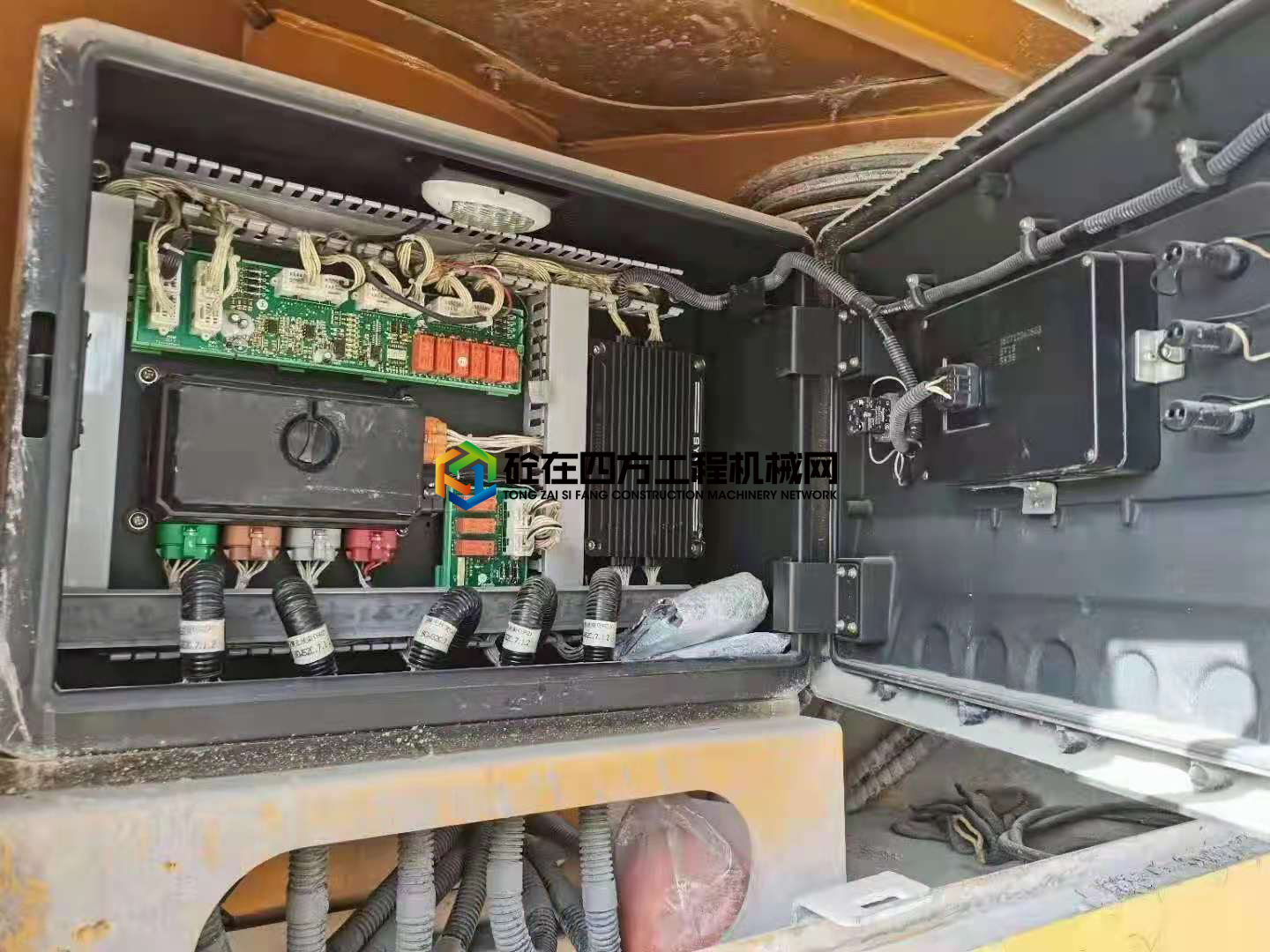 https://images.tongzsf.com/tong/truck_machine/20210510/16098eb37068ae.jpg