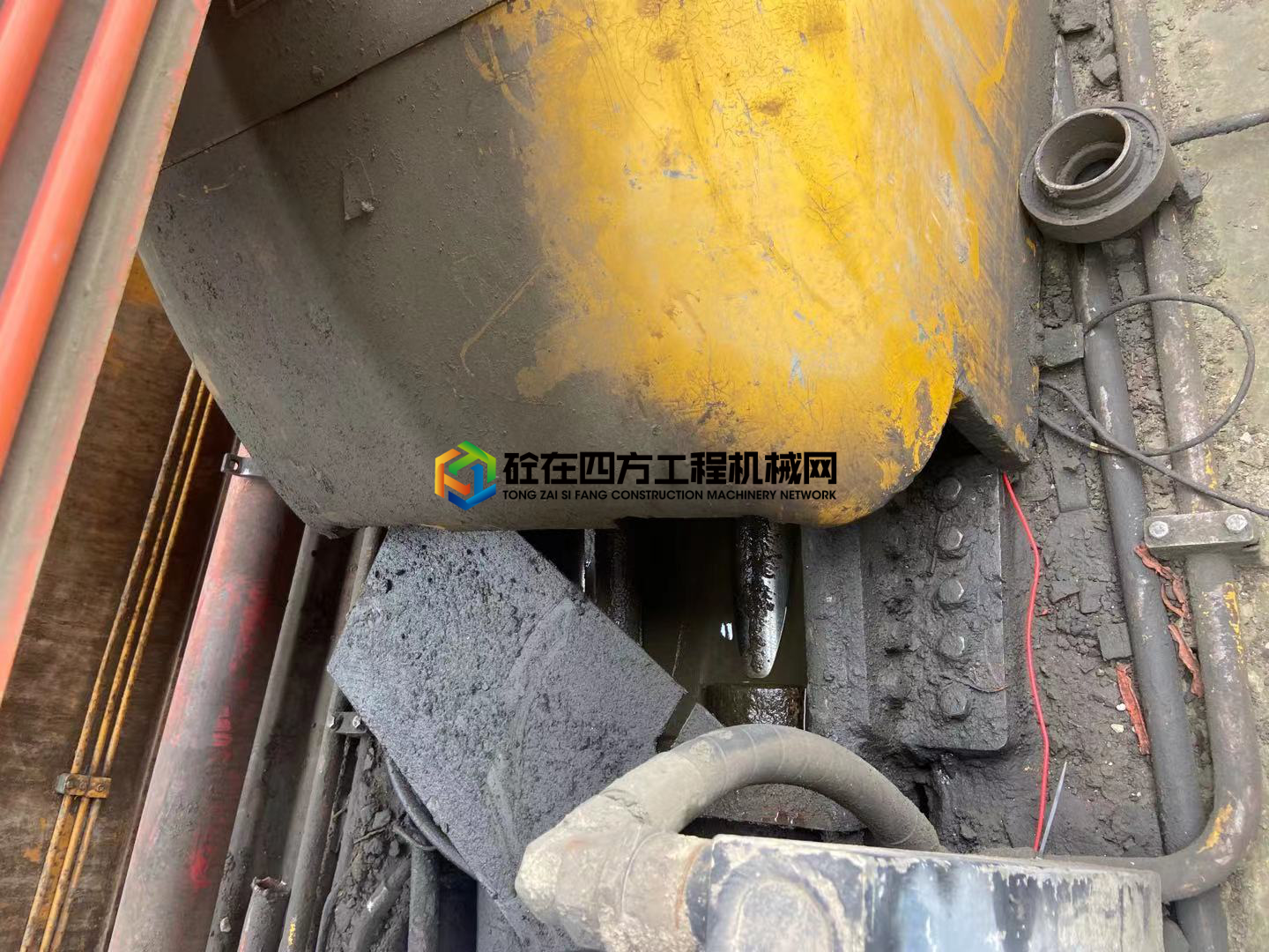 https://images.tongzsf.com/tong/truck_machine/20210510/16098f395d8684.jpg