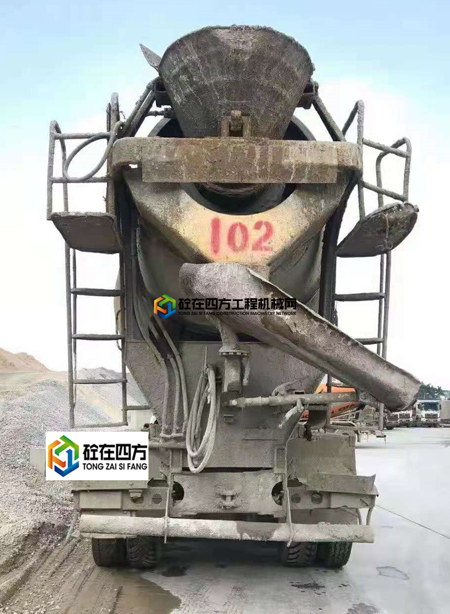 https://images.tongzsf.com/tong/truck_machine/20210510/16098f74a84f93.jpg