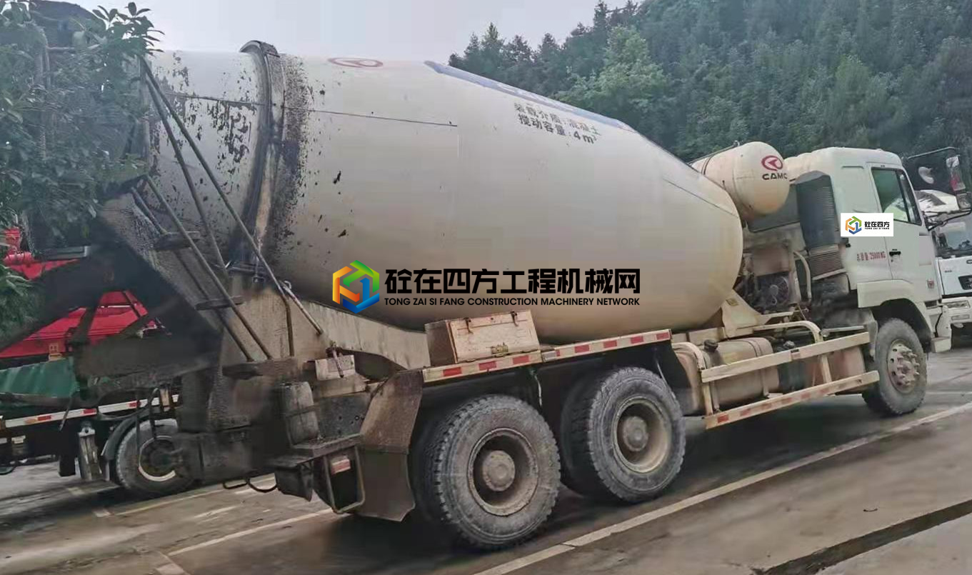 https://images.tongzsf.com/tong/truck_machine/20210511/16099e6b3ef3bf.jpg