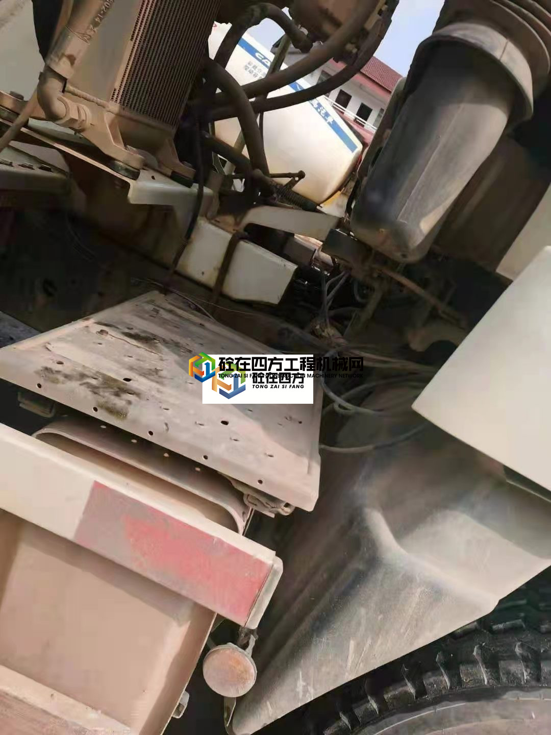 https://images.tongzsf.com/tong/truck_machine/20210511/16099ee54b43c5.jpg