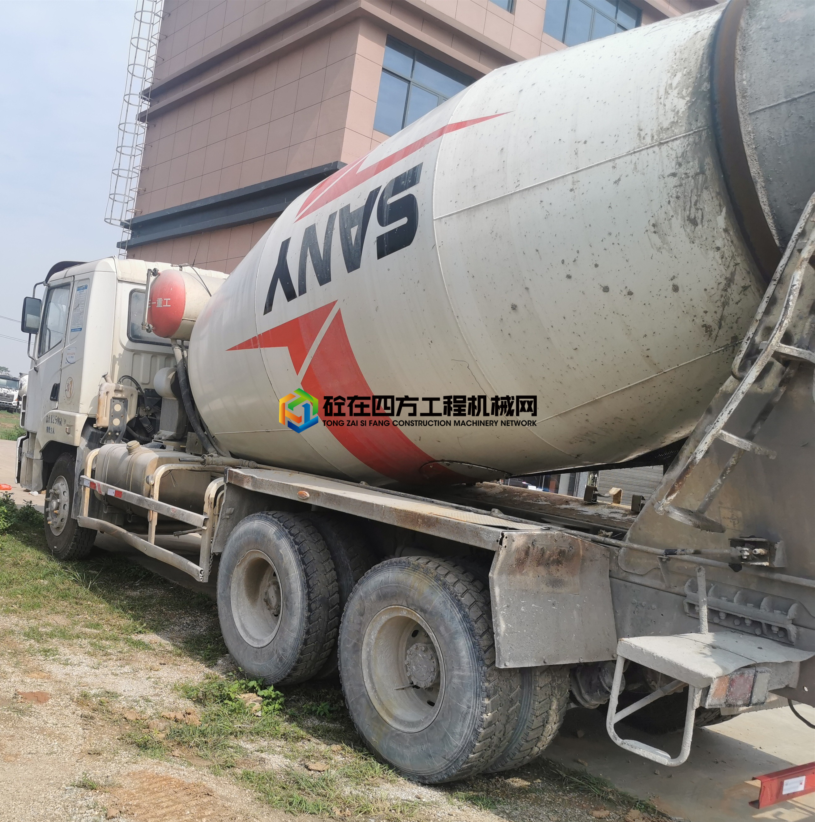 https://images.tongzsf.com/tong/truck_machine/20210511/16099f7d0808f5.jpg