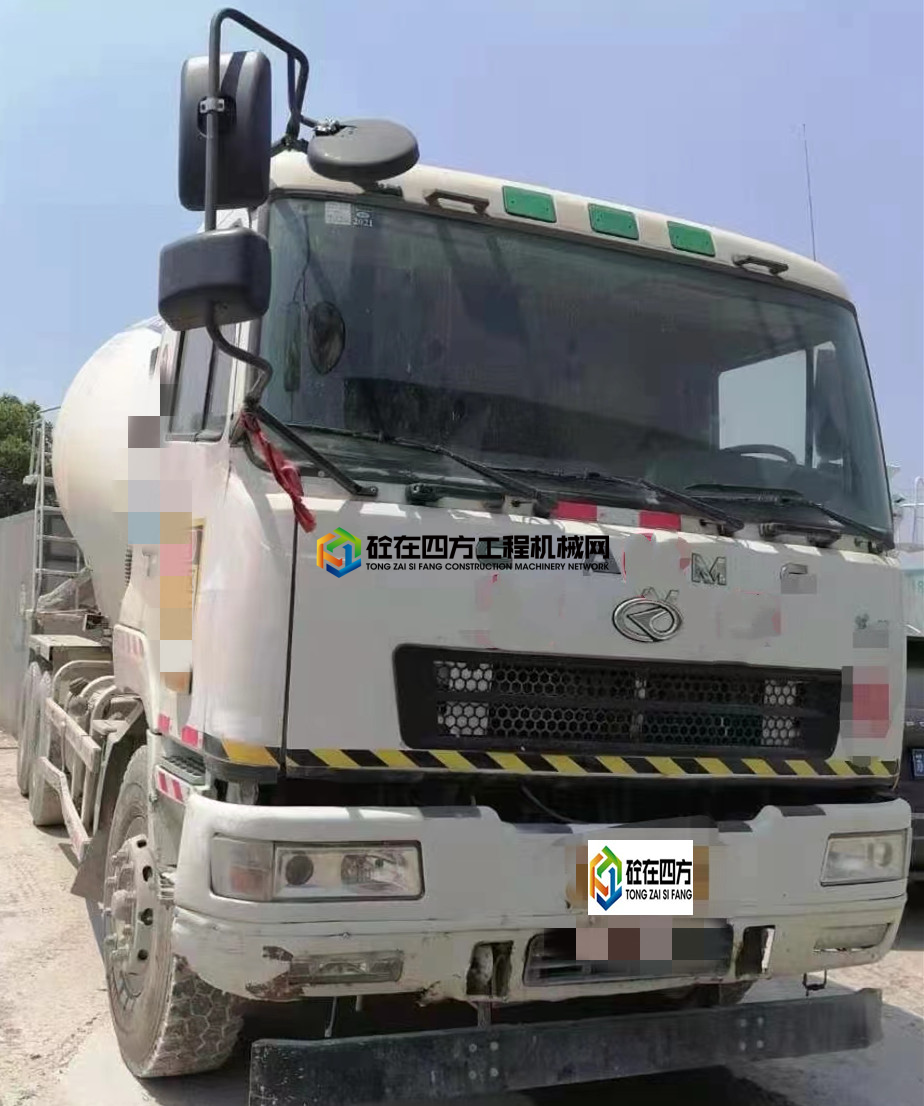 https://images.tongzsf.com/tong/truck_machine/20210511/1609a2cdb03a09.jpg