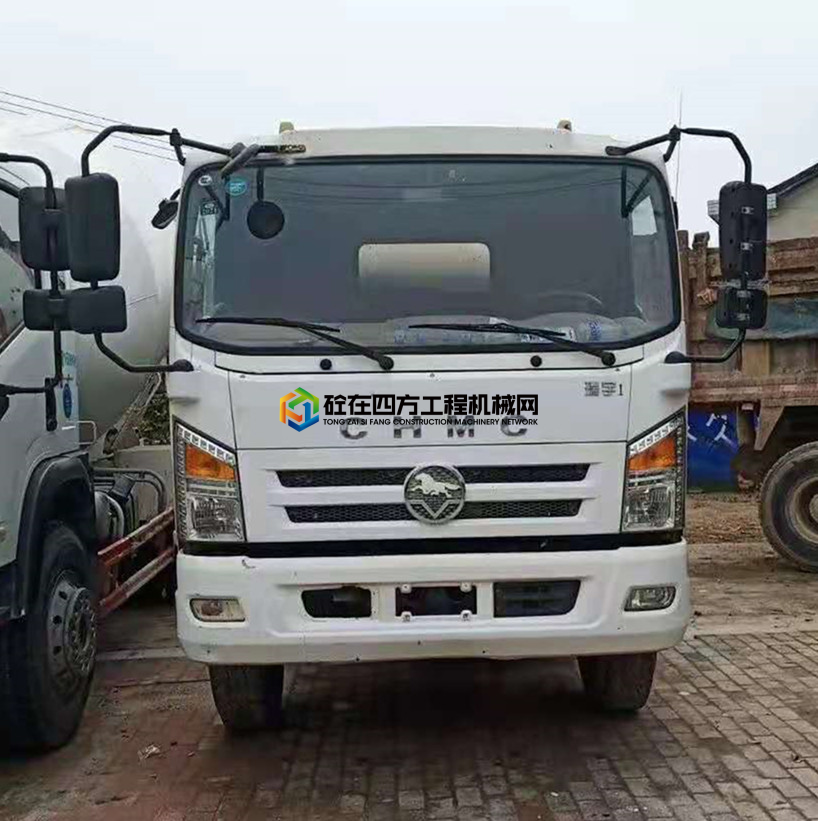 https://images.tongzsf.com/tong/truck_machine/20210512/1609b2cccbafbe.jpg