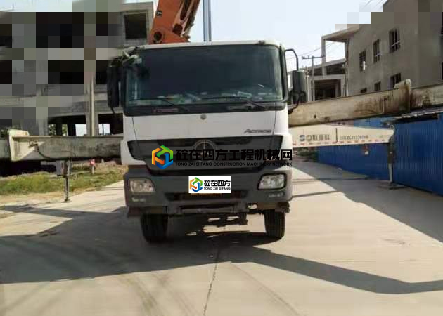 https://images.tongzsf.com/tong/truck_machine/20210512/1609b3aefeedfb.jpg
