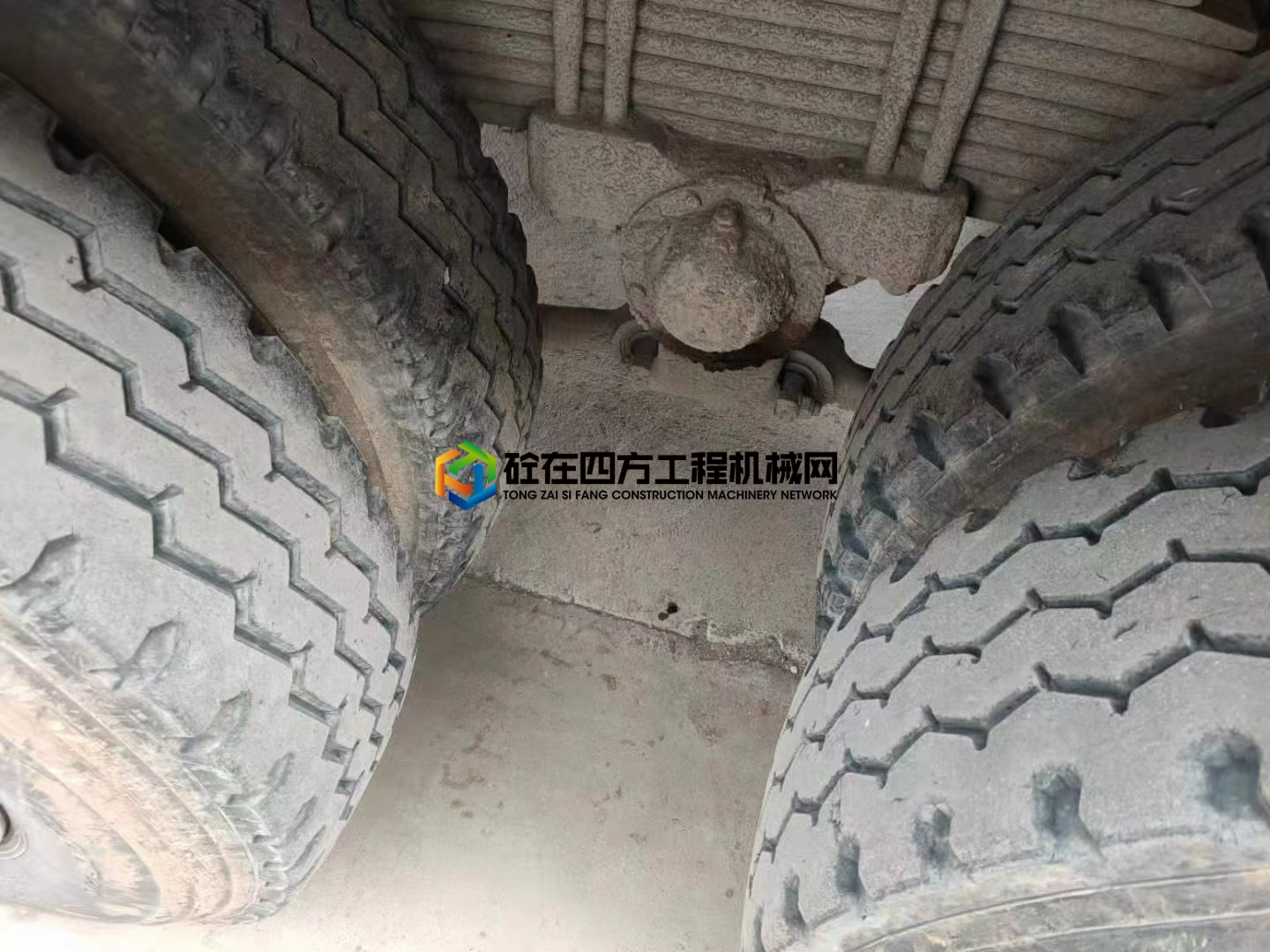 https://images.tongzsf.com/tong/truck_machine/20210512/1609b4628341cb.jpg