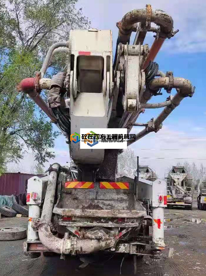https://images.tongzsf.com/tong/truck_machine/20210512/1609b9895021a3.jpg