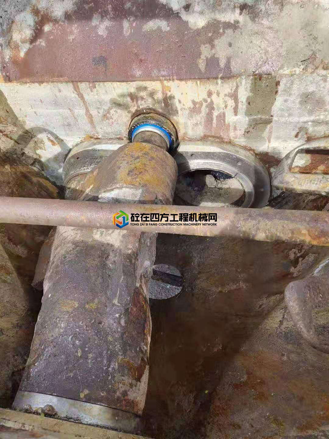 https://images.tongzsf.com/tong/truck_machine/20210512/1609b9897e3284.jpg