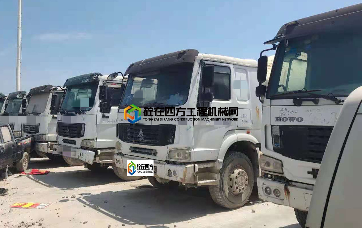 https://images.tongzsf.com/tong/truck_machine/20210512/1609ba0153cfc7.jpg