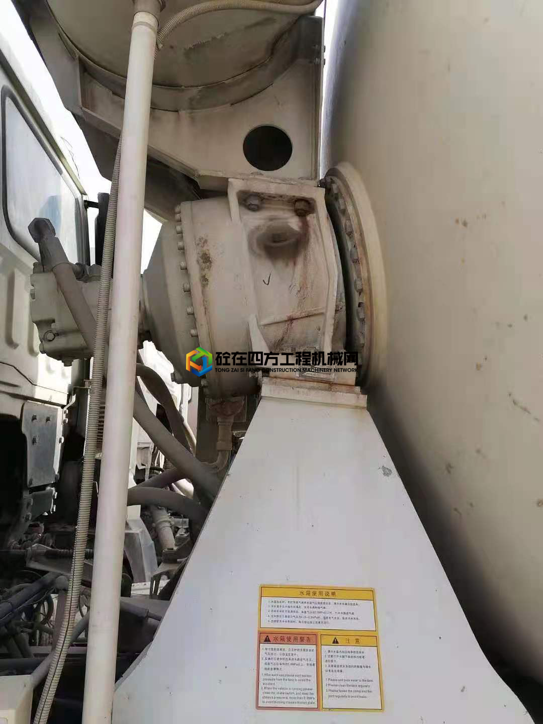 https://images.tongzsf.com/tong/truck_machine/20210512/1609ba2b3d7457.jpg