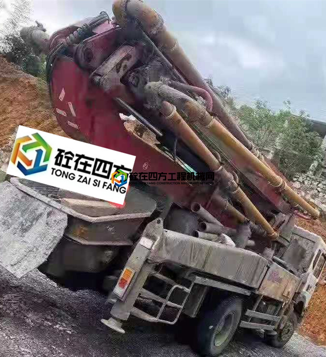 https://images.tongzsf.com/tong/truck_machine/20210512/1609ba683cdd5b.jpg