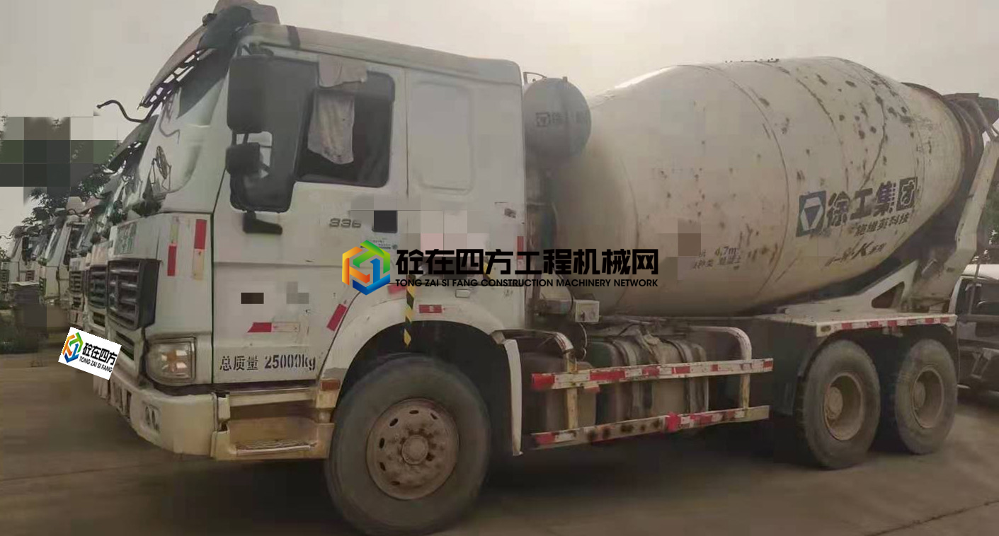 https://images.tongzsf.com/tong/truck_machine/20210513/1609cc39855cd6.jpg