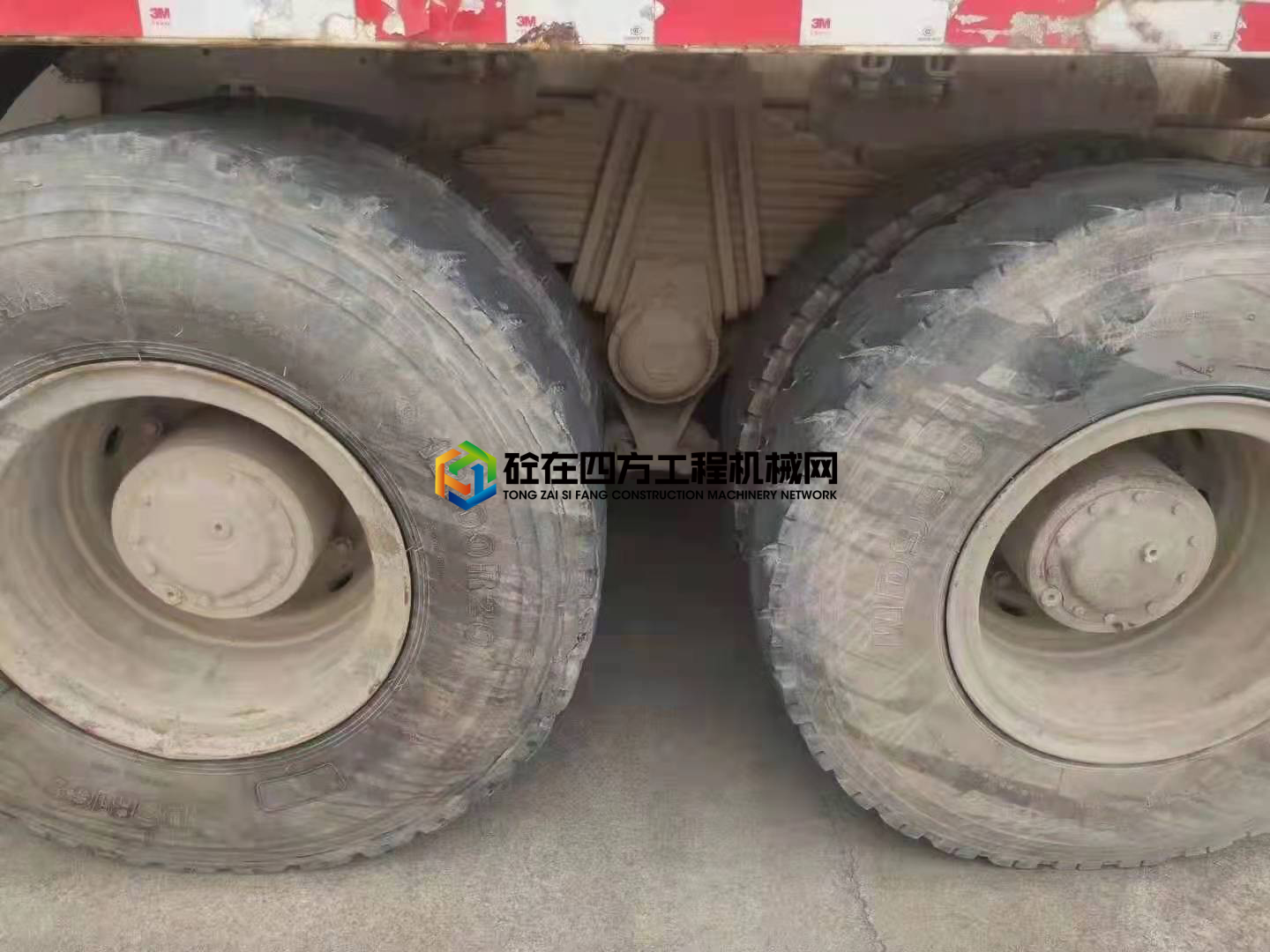 https://images.tongzsf.com/tong/truck_machine/20210513/1609cc3aba9020.jpg